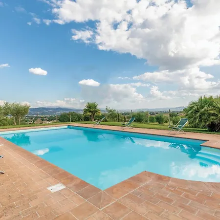 Appartement Seranna 3 *